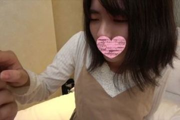 FC2-PPV-1181323 — 첫 촬영 수수한 외모와…