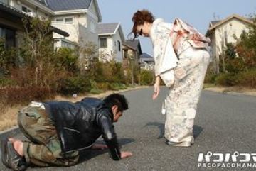 Pacopacomama-071511_415 — 무릎을 …