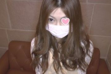 FC2-PPV-427517 — 개인촬영 계속... 아름…