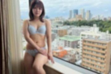 FC2-PPV-4962472 — 첫 촬영 아이돌급 외모…