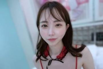 FC2-PPV-4933527 — 얼굴이 나온 샘플 최상…