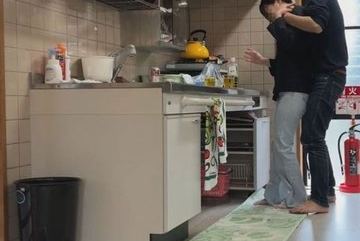 FC2-PPV-4923676 — 프라이빗 촬영 148C…