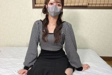FC2-PPV-4881994 — 아마추어 귀엽고 감수성…